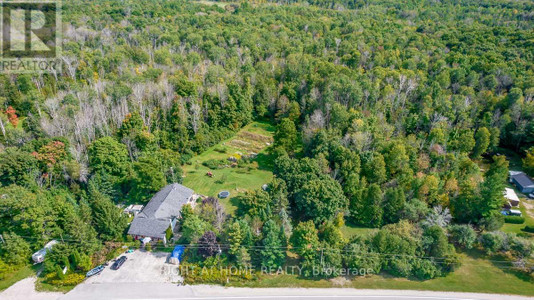 401 Ridge Rd W, Oro Medonte