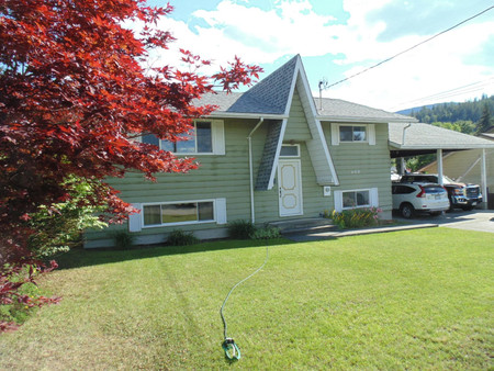 404 27th Street, Castlegar