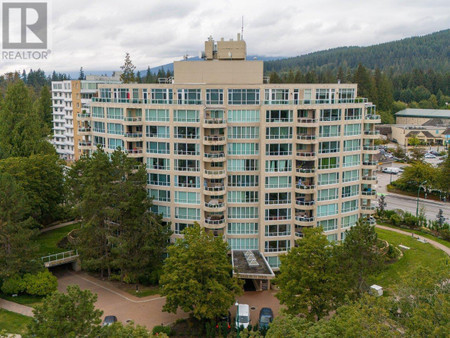 404 995 Roche Point Drive, North Vancouver