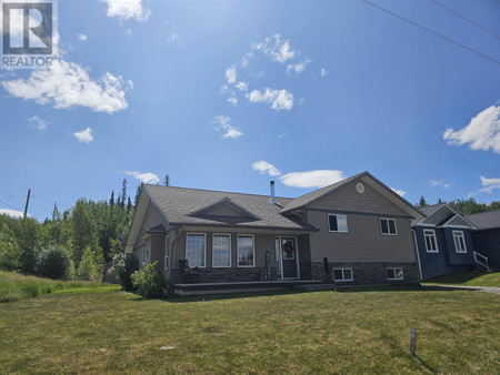 406 W 7th Street, Vanderhoof