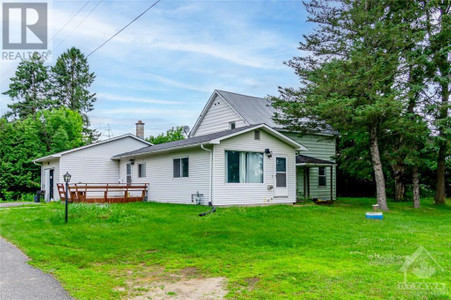 4079 County Road 43 Road, Kemptville