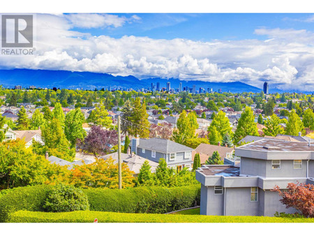 4085 Puget Drive, Vancouver, BC V6L2V3 Photo 1