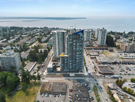 409 1588 Johnston Road, White Rock