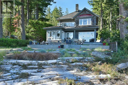 4101 Browning Road, Sechelt