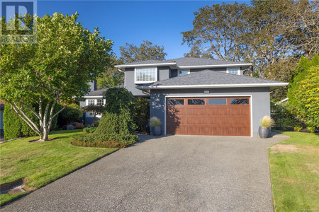 4117 Mercer Pl, Saanich