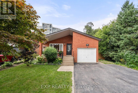 4135 Hickory Drive, Mississauga