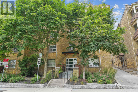 42 2404 Queen Street E, Toronto Birchcliffe Cliffside