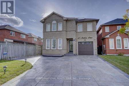 42 Matthew Drive, Vaughan East Woodbridge