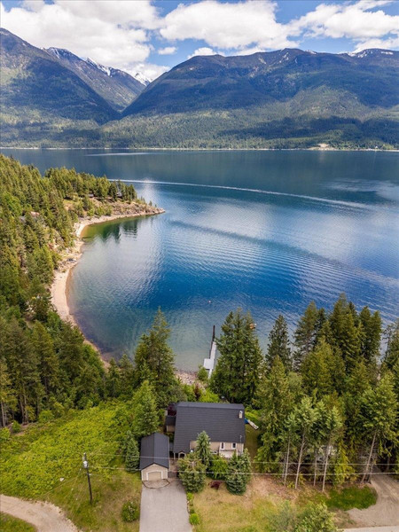 4238 Woodbury Village Road, Kaslo