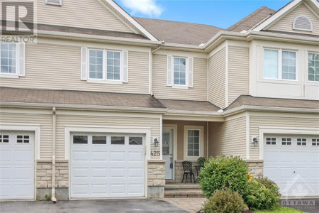 425 Wisteria Crescent, Ottawa