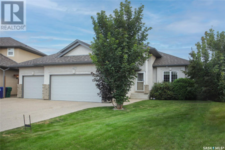 427 Mcintosh Court, Saskatoon