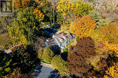 4271 Lakeshore Road, Burlington Shoreacres