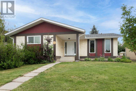 43 Castle Crescent, Red Deer