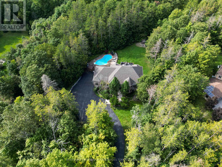 4345 Random Acres Rd, Milton