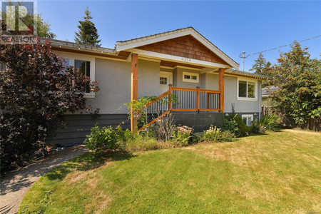 4354 Harder Rd, Saanich