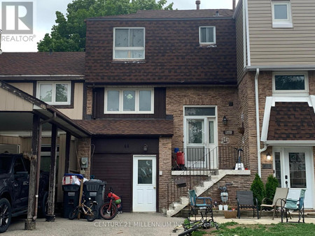 44 Fanshawe Drive, Brampton