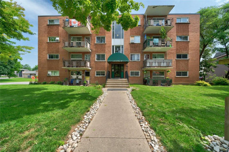 443 Pearl Street Unit 104, Burlington