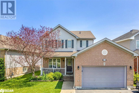 45 Country Lane, Barrie