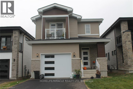 45 Erie Court, Loyalist