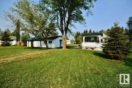 4543 46 B St, Rural Lac Ste Anne County