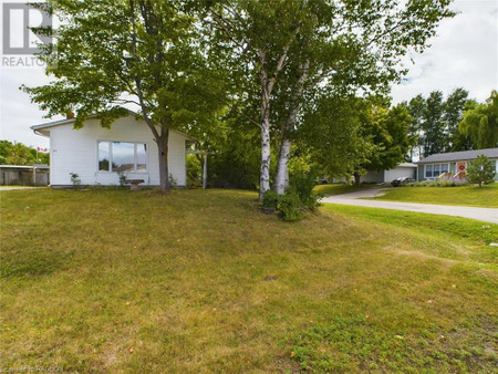 455 Centennial Crescent, Saugeen Shores