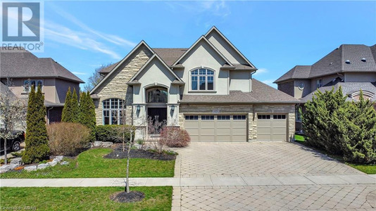 459 Deer Ridge Drive, Kitchener