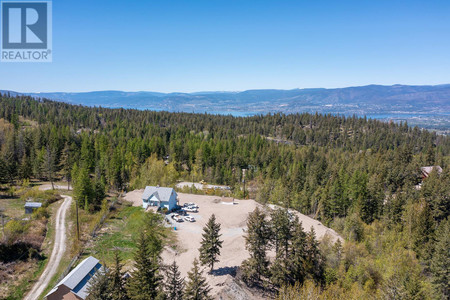 4661 June Springs Road, Kelowna