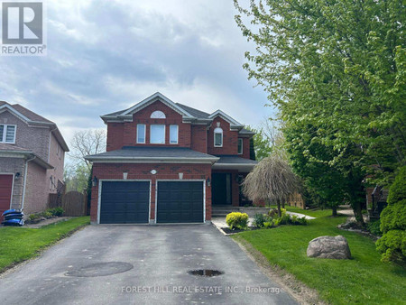 469 Donald Court N, Newmarket