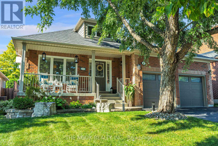 47 Elder Crescent, Whitby Brooklin