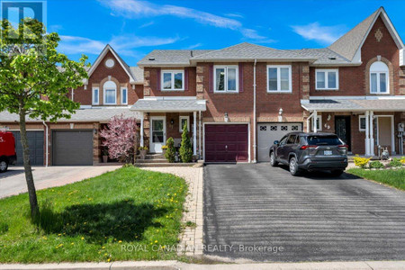 47 Smales Dr, Ajax