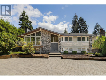 4720 Ramsay Road, North Vancouver