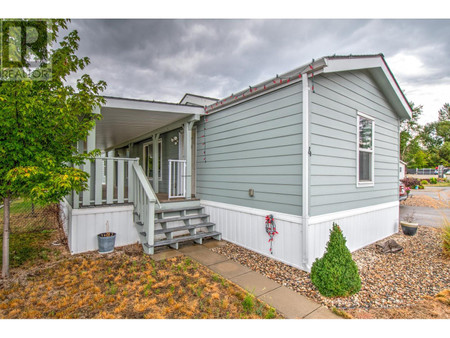 4811 10 A Avenue Ne Unit 4, Salmon Arm