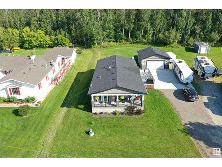 4816 49 A Av, Rural Lac Ste Anne County