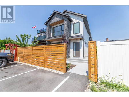 484 Eckhardt Avenue Unit 102, Penticton