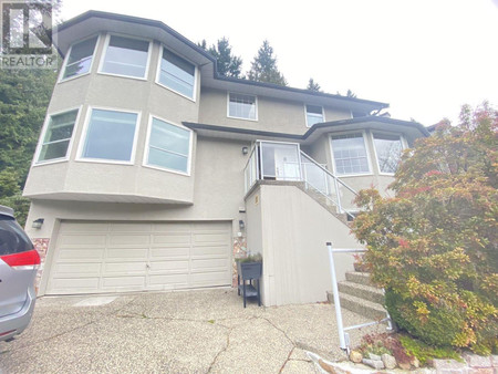 4879 Northwood Drive, West Vancouver