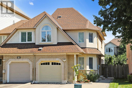 49 Goldbrook Crescent, Richmond Hill Rouge Woods