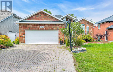 4906 Southwood Lakes, Windsor