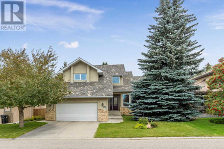 492 Silvergrove Gardens Nw, Calgary