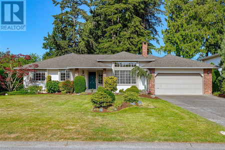 4962 Del Monte Ave, Saanich