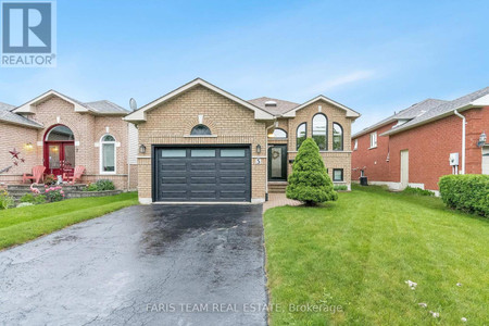 5 Nicholson Drive, Barrie