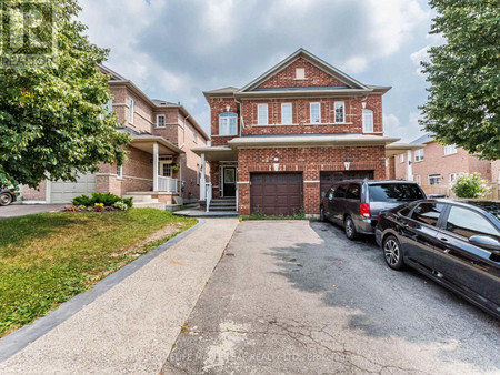 5 Rocky Point Crescent, Brampton Madoc