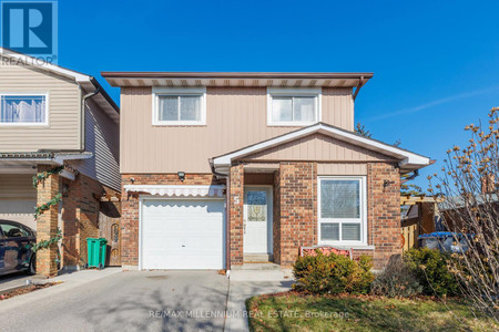 5 Simmons Boulevard N, Brampton