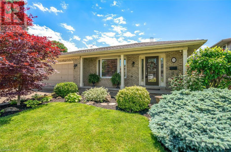 5 White Crest Court, St Catharines