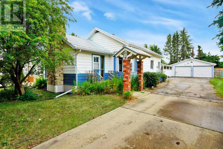 5041 56 Avenue, Rimbey