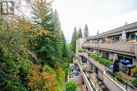 508 1500 Ostler Court, North Vancouver