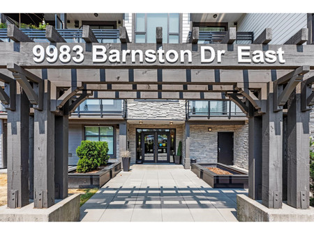 508 9983 E Barnston Drive, Surrey