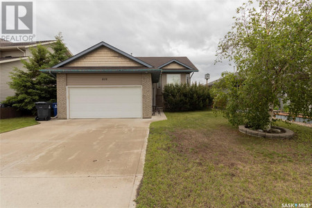 510 1st Avenue N, Warman