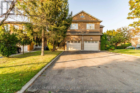 512 Cottagers Green Drive, Mississauga Cooksville