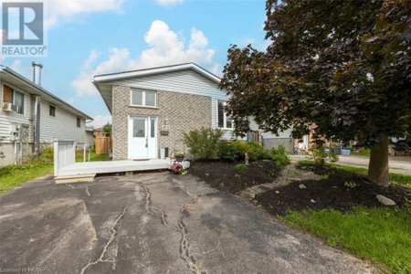 515 Crystal Drive, Peterborough