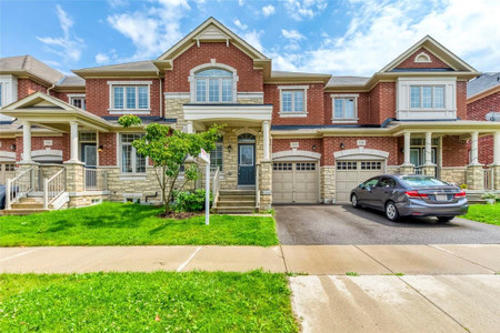 518 Terrace Way, Oakville